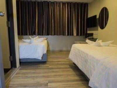 LINE_ALBUM_Kim Corner_250924_4