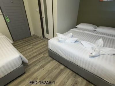 LINE_ALBUM_Kim Corner_250924_5